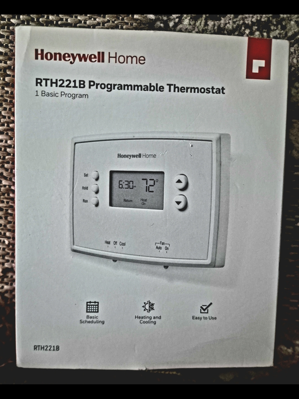 Honeywell Home RTH221B Programmable Thermostat - White
